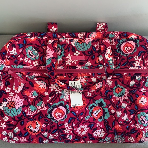 ‼️holiday sale-FIRM‼️ NWT Vera Bradley grand traveler bloom berry - Picture 2 of 16